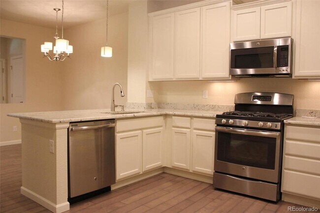 Foto del edificio - 3 br, 2 bath House - 9031 E Phillips Dr