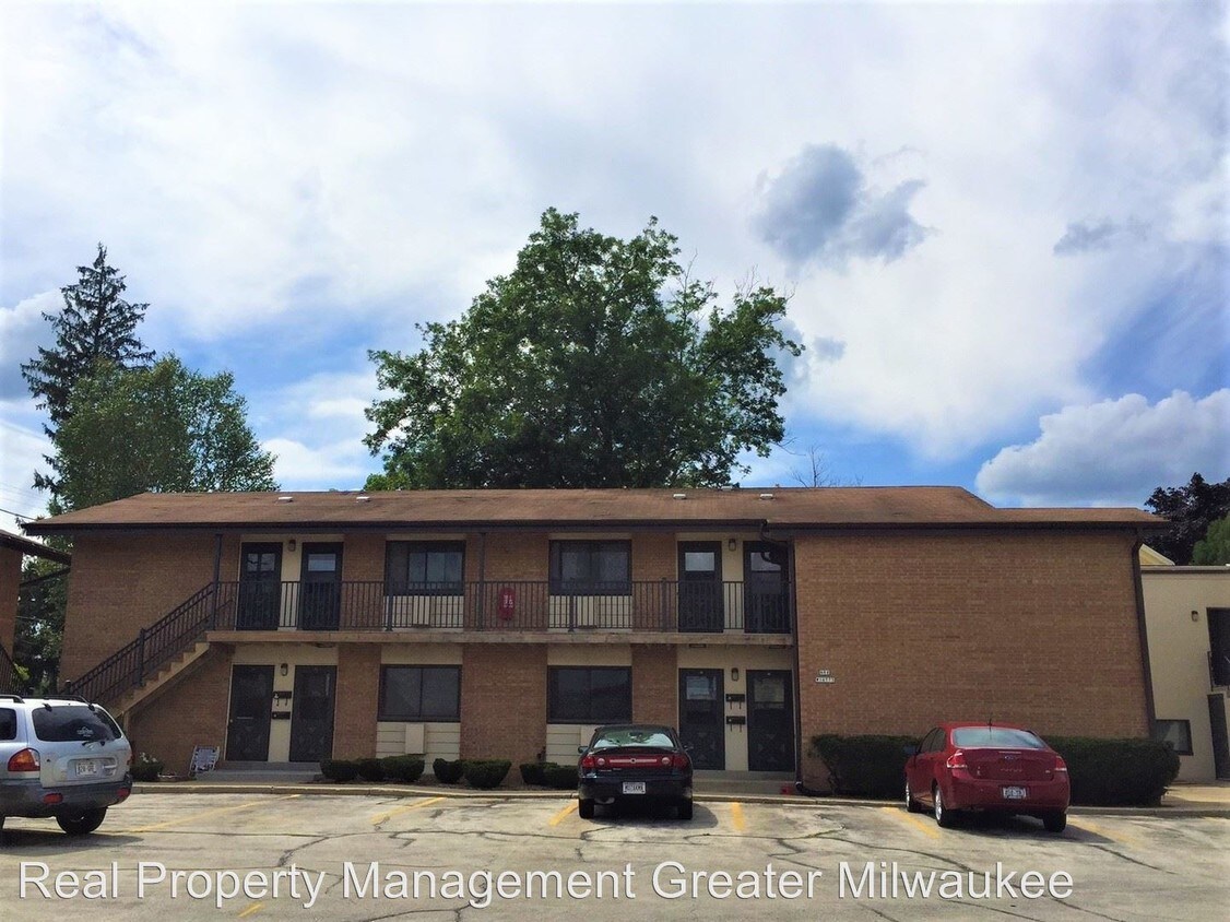 Foto principal - N88 W16495-W16775 Main St
