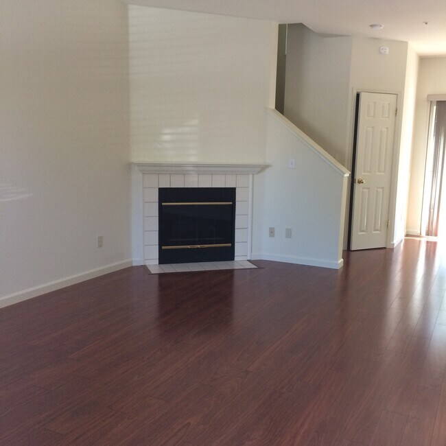 Fireplace in Living Room - 4165 Renaissance Dr