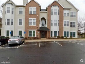 Building Photo - 4138 Fountainside Ln