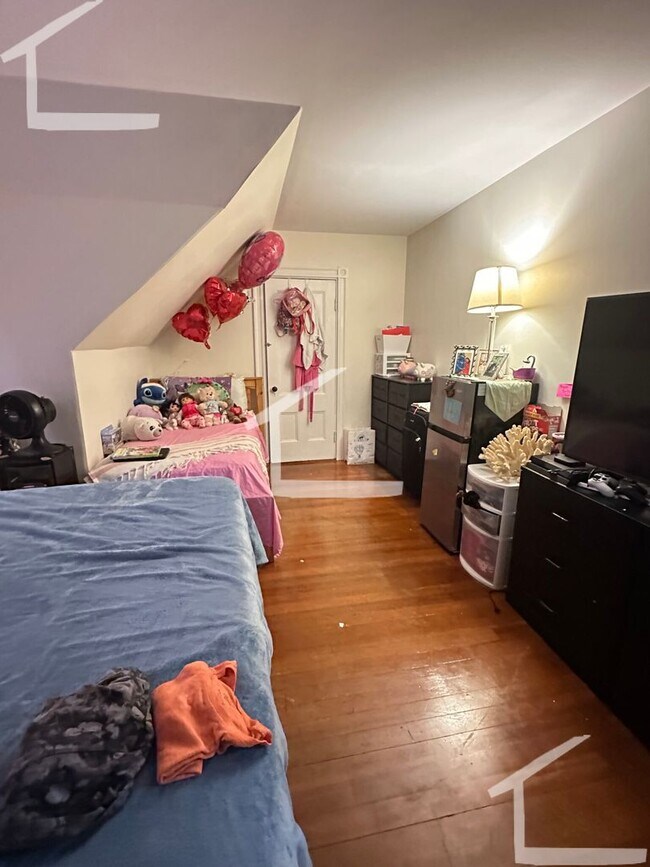 Foto del edificio - 1Br/1Bth, ready to move in Feb 1, 2026. Heat/Hot Water included!