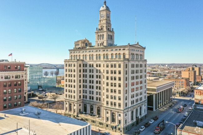 Building Photo - Davenport Bank Apartments