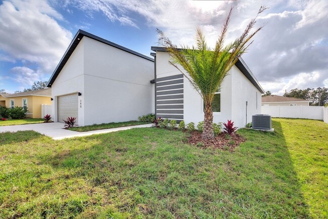 Building Photo - BRAND NEW Home! Modern, energy efficient h...