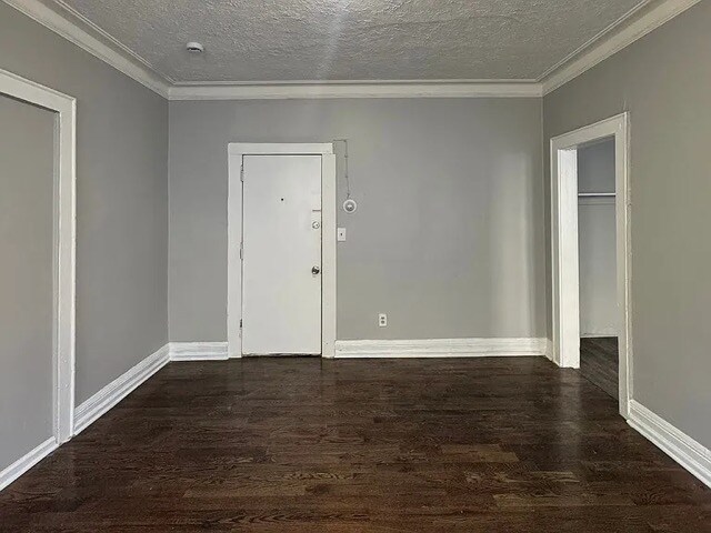 Foto del edificio - 418-418 Leslie St