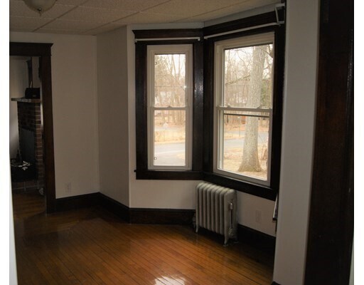 Foto principal - 27 Garfield Ave