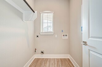 Building Photo - 15011 Cane Break Spur Ln