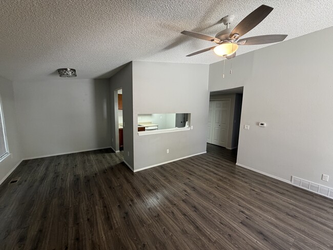 Photo - 8442 Everett Way Townhome
