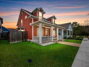 Building Photo - 55 Red Harper Dr