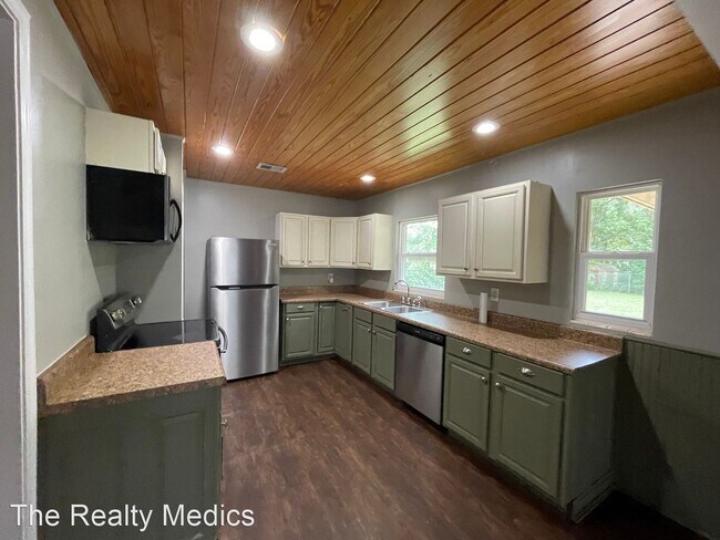Building Photo - 3 br, 1 bath House - 261 Dietrich St