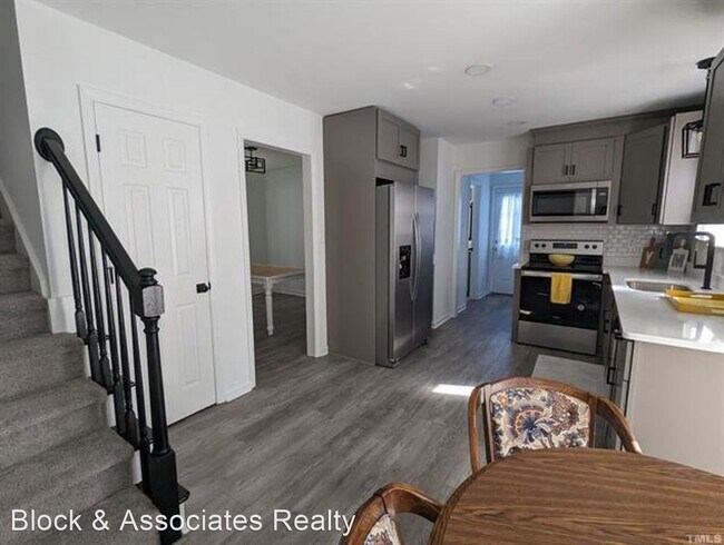 Foto del edificio - 3 br, 2.5 bath House - 7612 Neuse Bend Dr