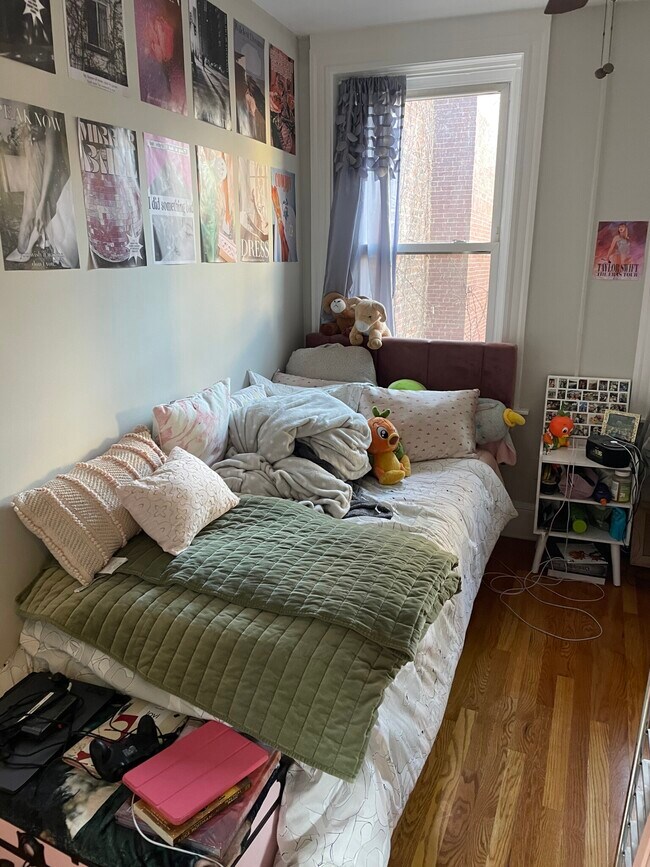 Foto del edificio - 74 Joy St