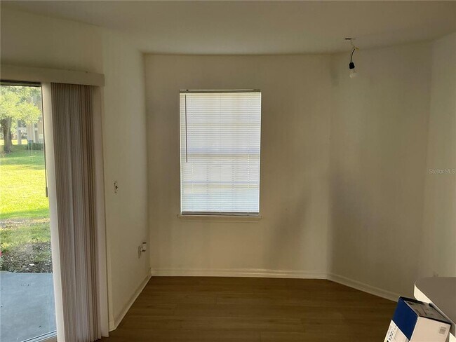 Foto del edificio - 7350 Westpointe Blvd