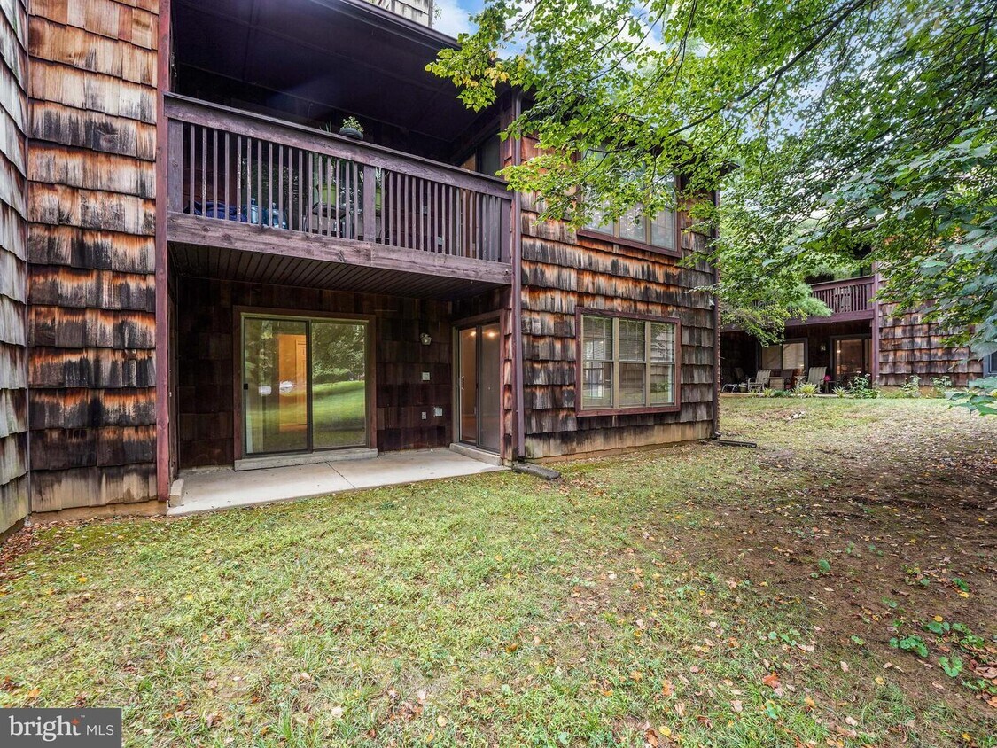 44 Witherspoon Ct, Chesterbrook, PA 19087 Townhome Rentals in