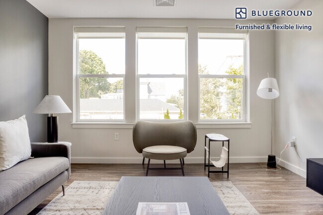 Foto del edificio - 1 Whittemore Ave