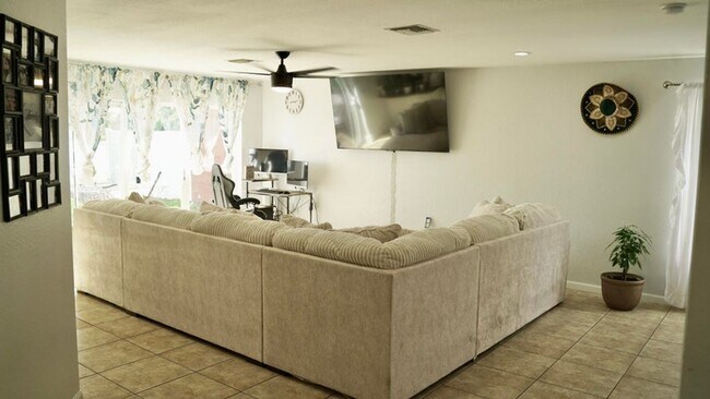 Foto del edificio - 3290 Turtle Cove