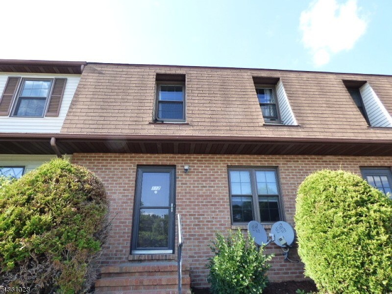 112 Marilyn Dr, Hackettstown, NJ 07840 Townhouse for Rent in