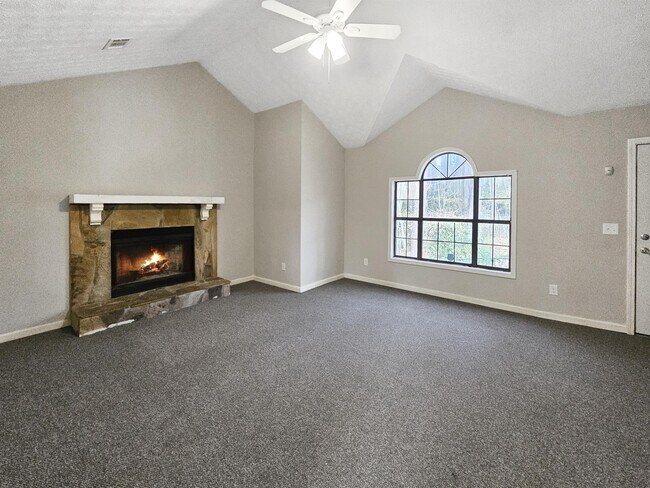 Building Photo - 4473 Ford Pl SW