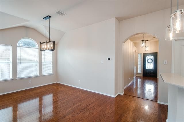 Building Photo - 1704 Grassy Creek Dr