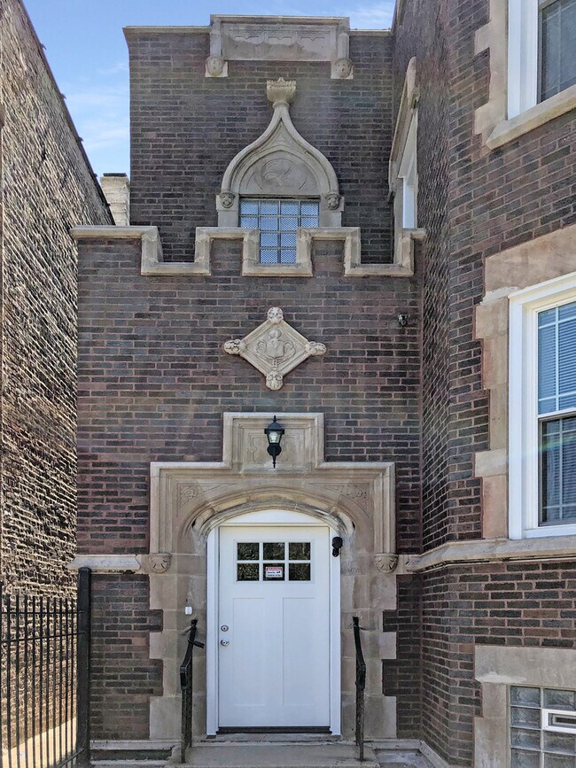 Front Door - 1847 W Garfield Blvd