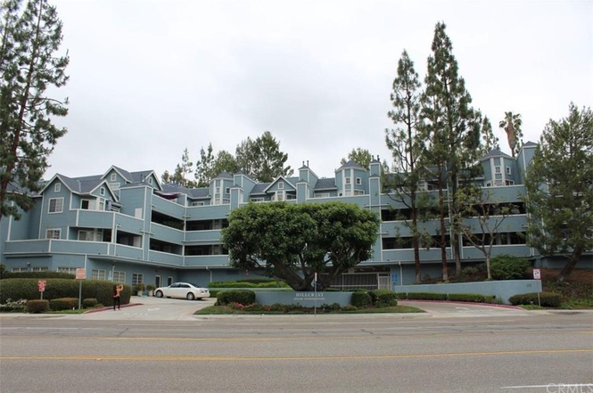 Hillcrest Senior Community - 1501 N Brea Blvd