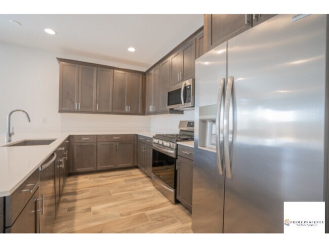 Building Photo - Unveil the Charm of this Captivating 3/2 S...