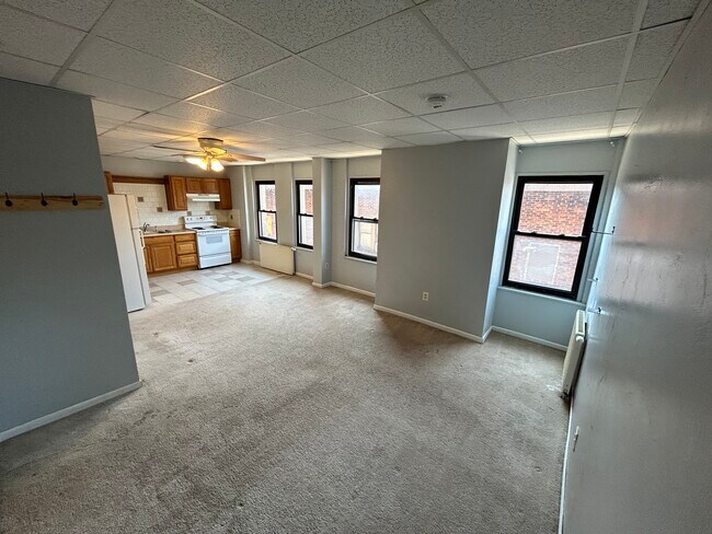 Elste 547 (Estudio) - Elste & D&T Buildings