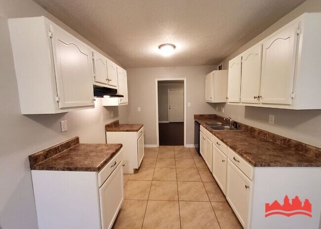 Building Photo - 6279 Kirby Downs Dr