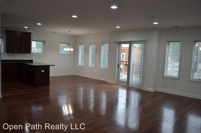 Foto del edificio - 3359 S Ashland Ave
