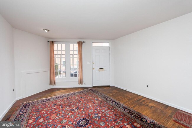 Building Photo - 805 E Passyunk Ave