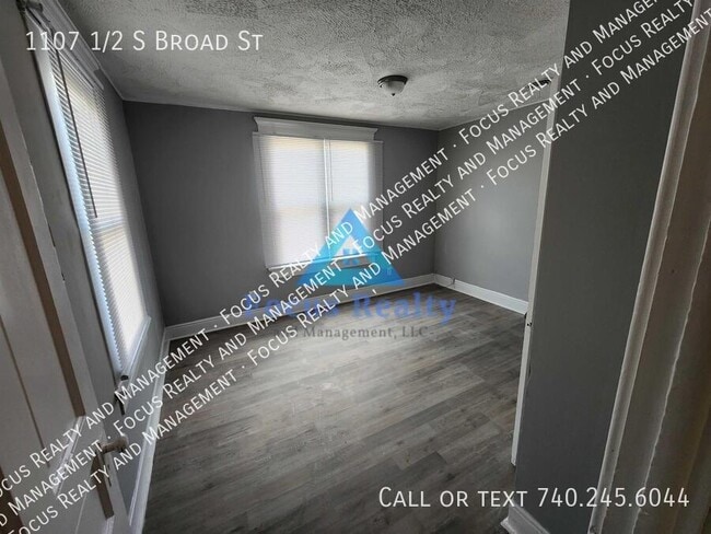 Building Photo - 1107 1/2 S Broad St-