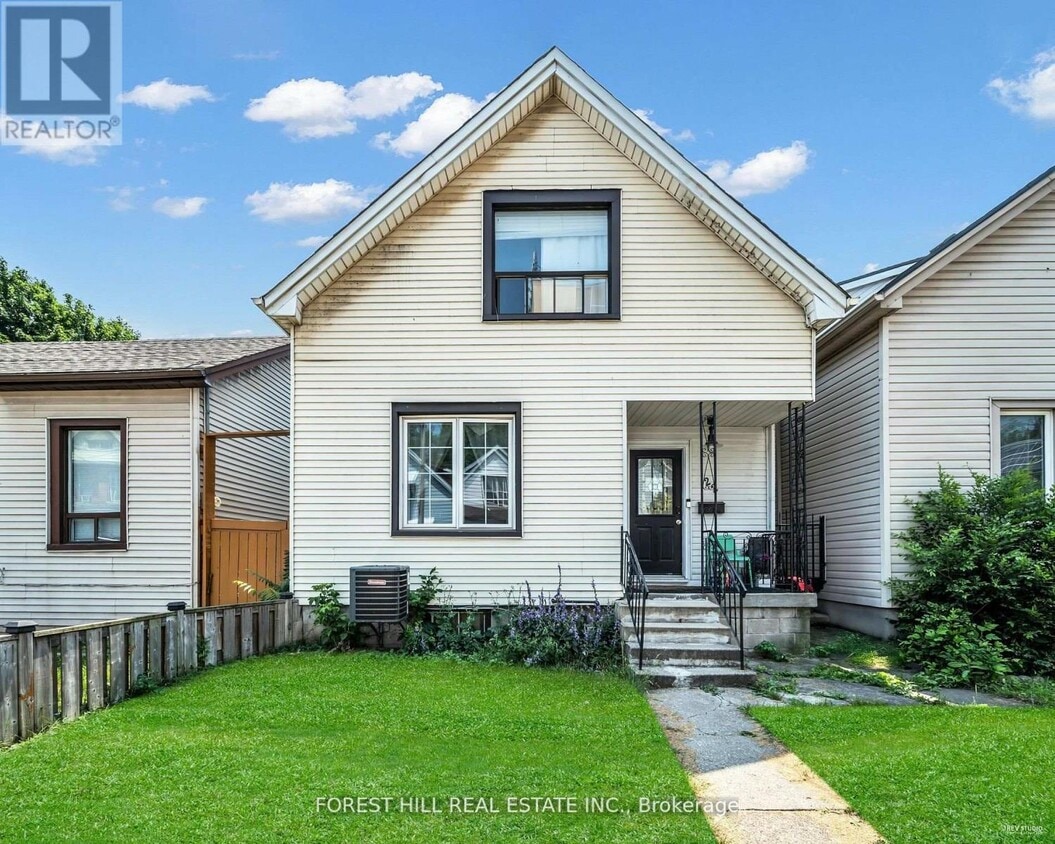 Primary Photo - 22 Harvey St