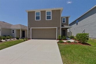 Building Photo - 8704 SW 44th Ct
