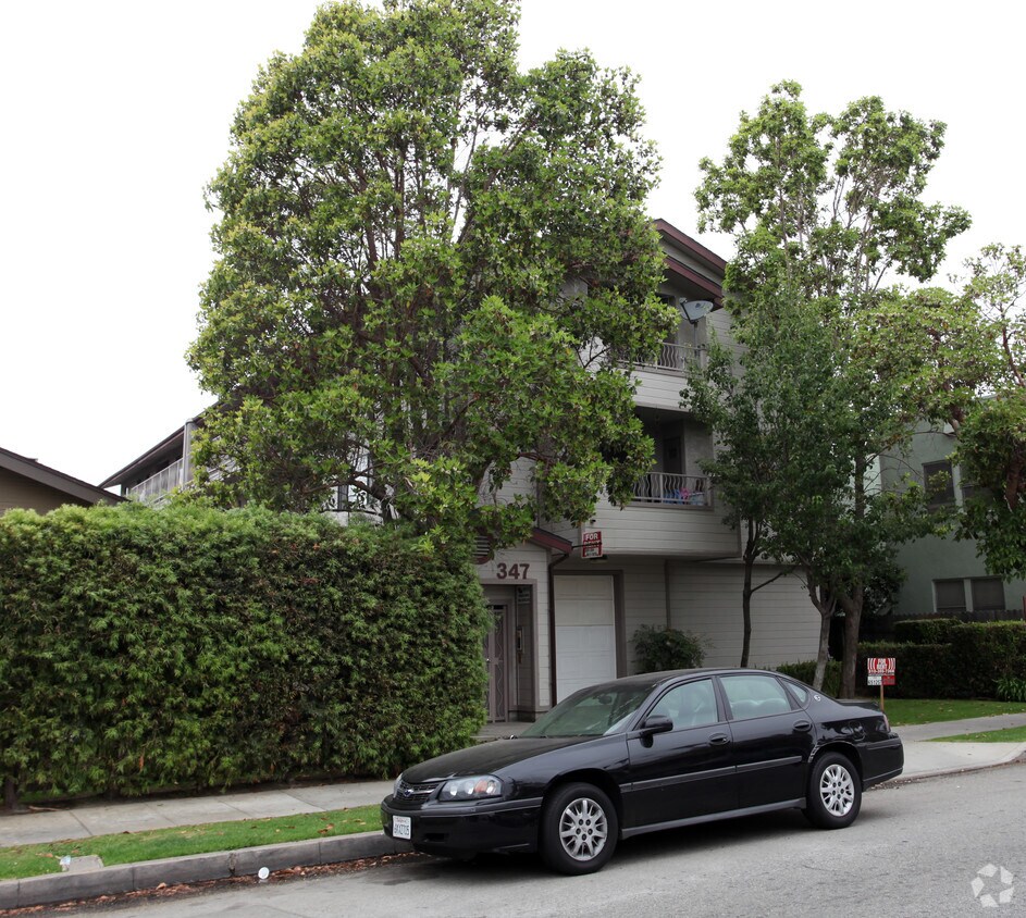 Primary Photo - 347 Cherry Ave
