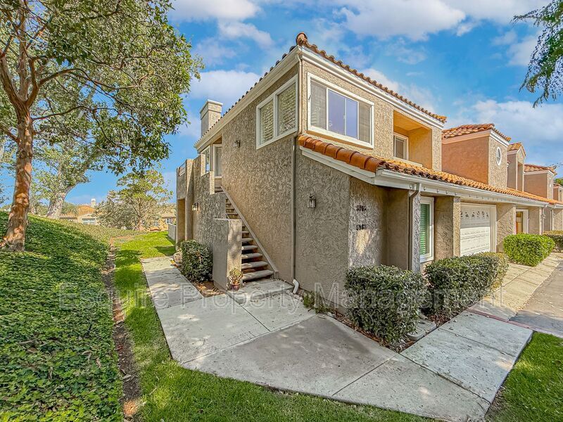 Primary Photo - 5965 Paseo Encantada