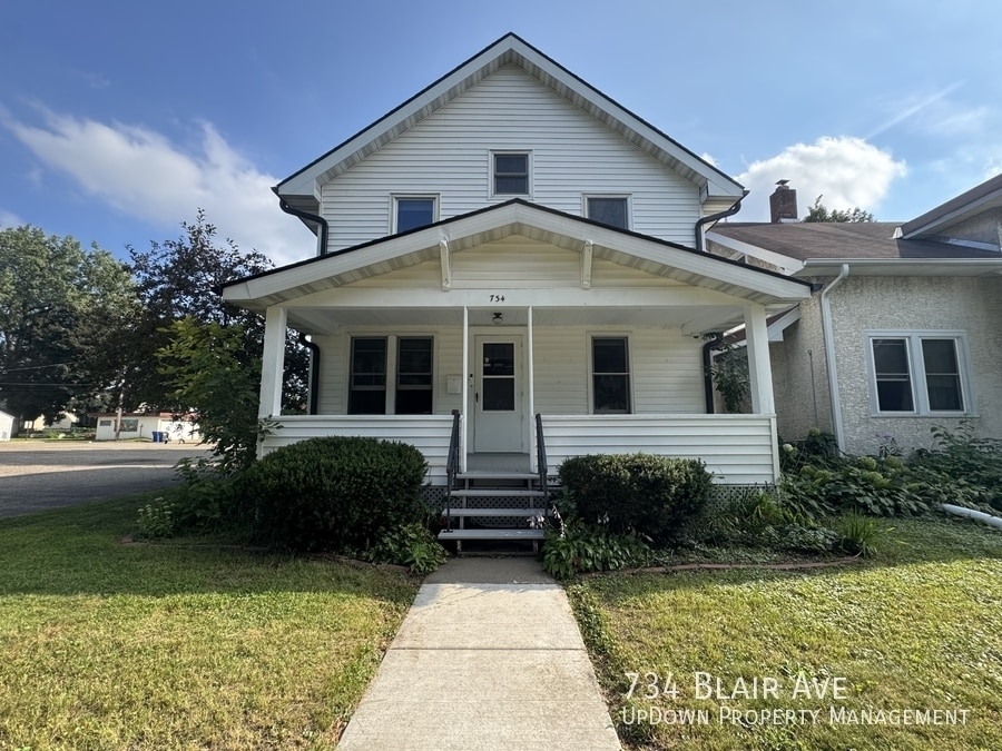 Primary Photo - 734 Blair Ave