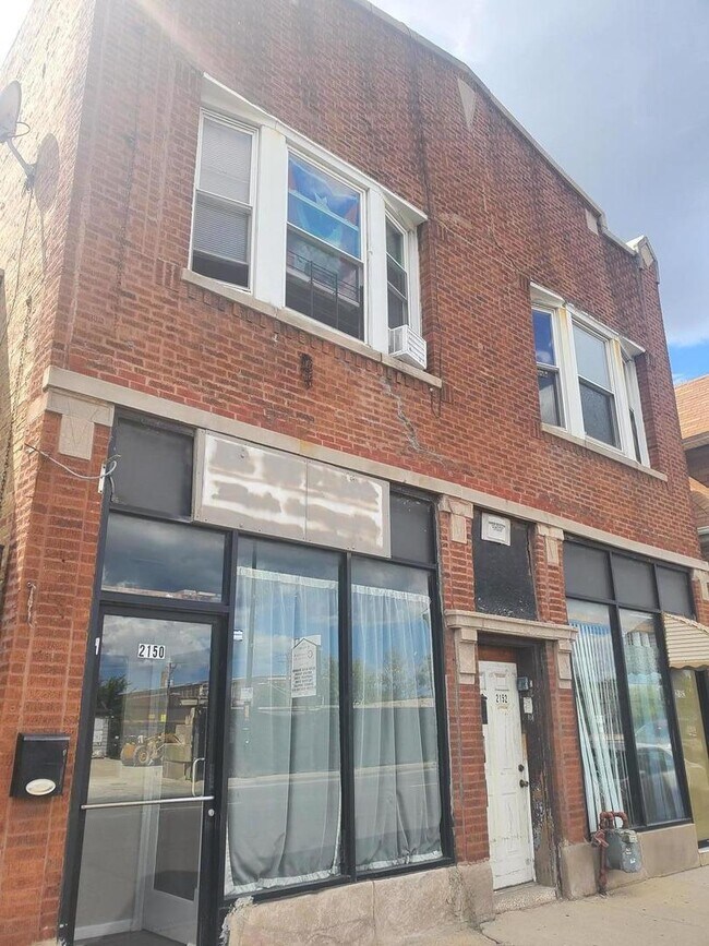 Building Photo - 2150 N Pulaski Rd