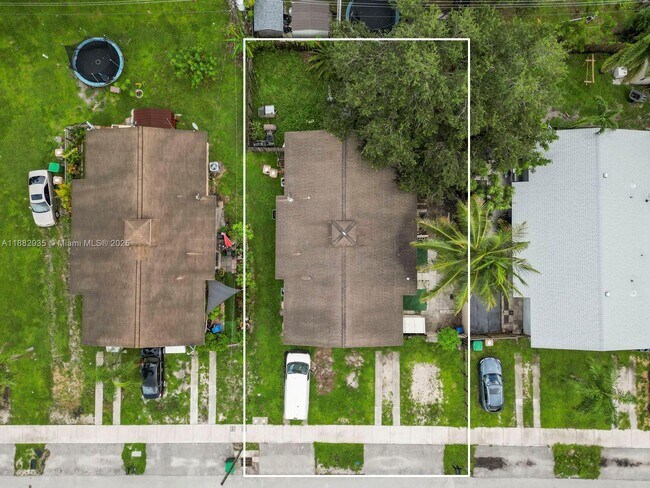 Foto del edificio - 6165 SW 44th St