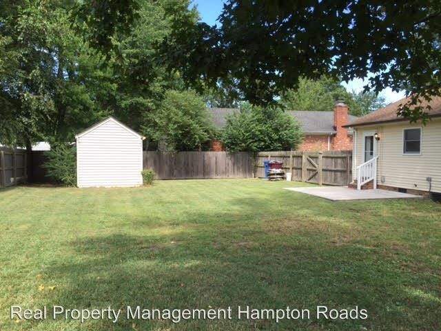 Foto principal - 3 br, 2 bath House - 900 Oklahoma Drive