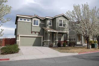Building Photo - 1448 Mount Grant Dr