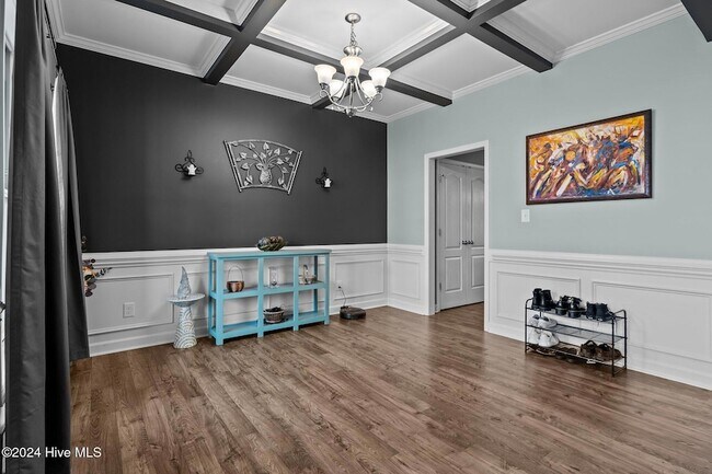 Building Photo - 1013 Hydrangea Dr