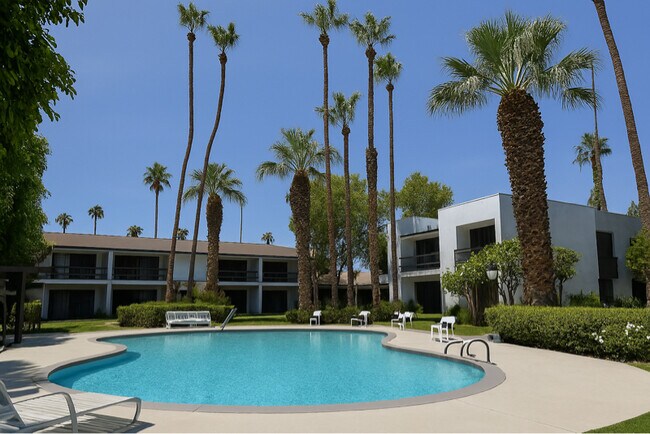 Foto del edificio - 5301 E Waverly Dr