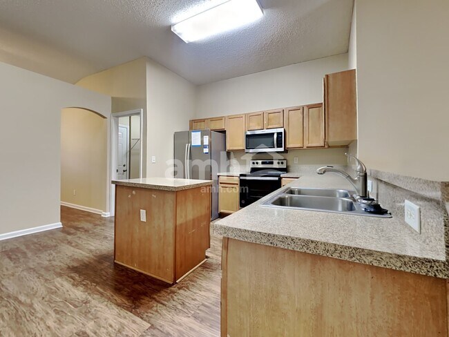 Building Photo - 685 Camp Francis Johnson Rd