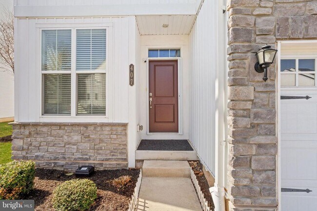 Building Photo - 407 Wynstone Ct