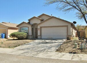 Building Photo - 3054 Copper Pointe Dr