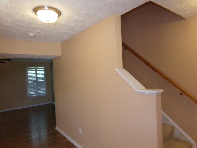 Foto del edificio - Gorgeous 3 Bed 2.5 Bath Oak Pointe home