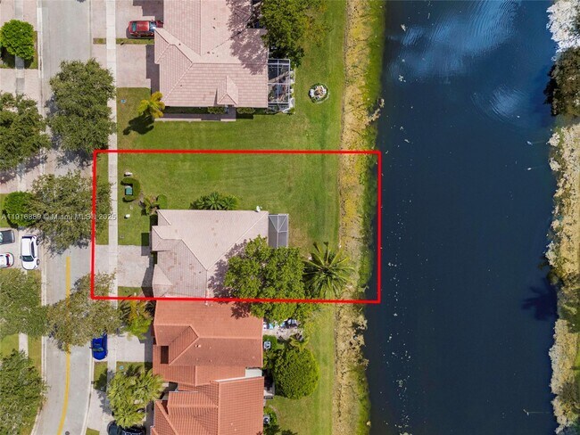 Foto del edificio - 18866 SW 28th Ct