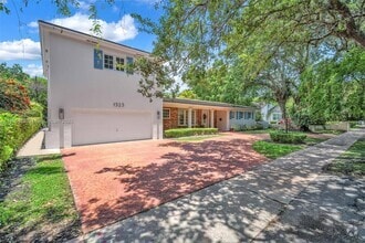 Building Photo - 1525 Trevino Ave