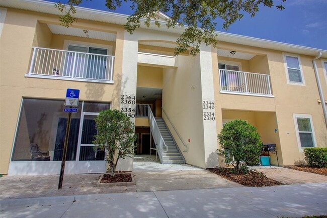 Foto del edificio - 2344 Golden Lake Loop