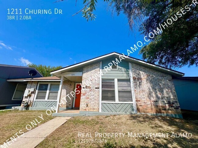 Foto del edificio - 1211 Churing Dr