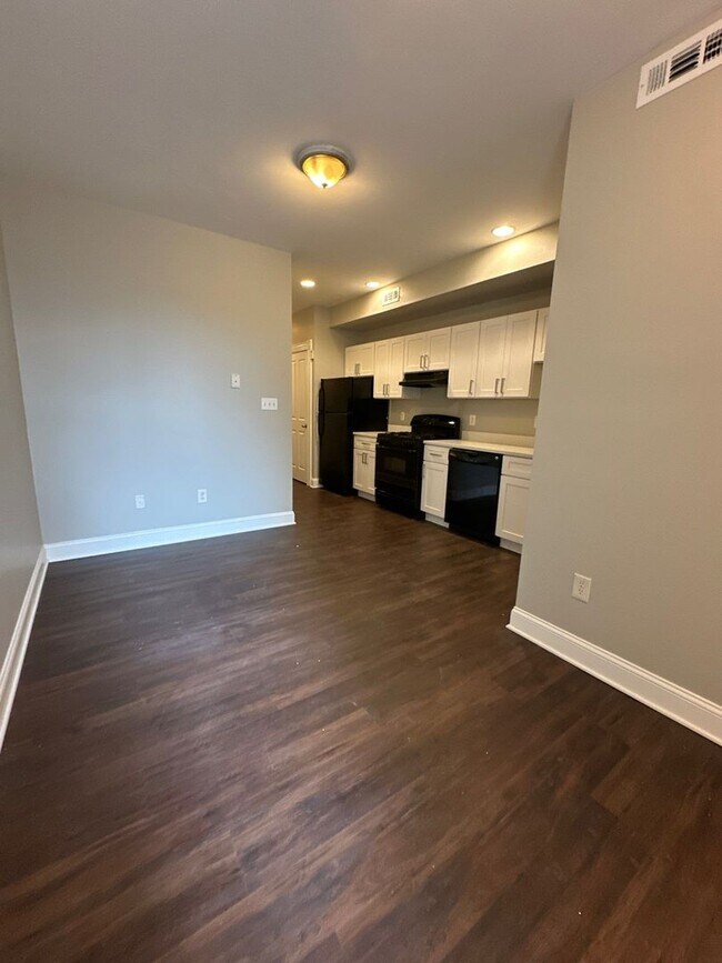 Foto del edificio - 2125 1/2 McCulloh St